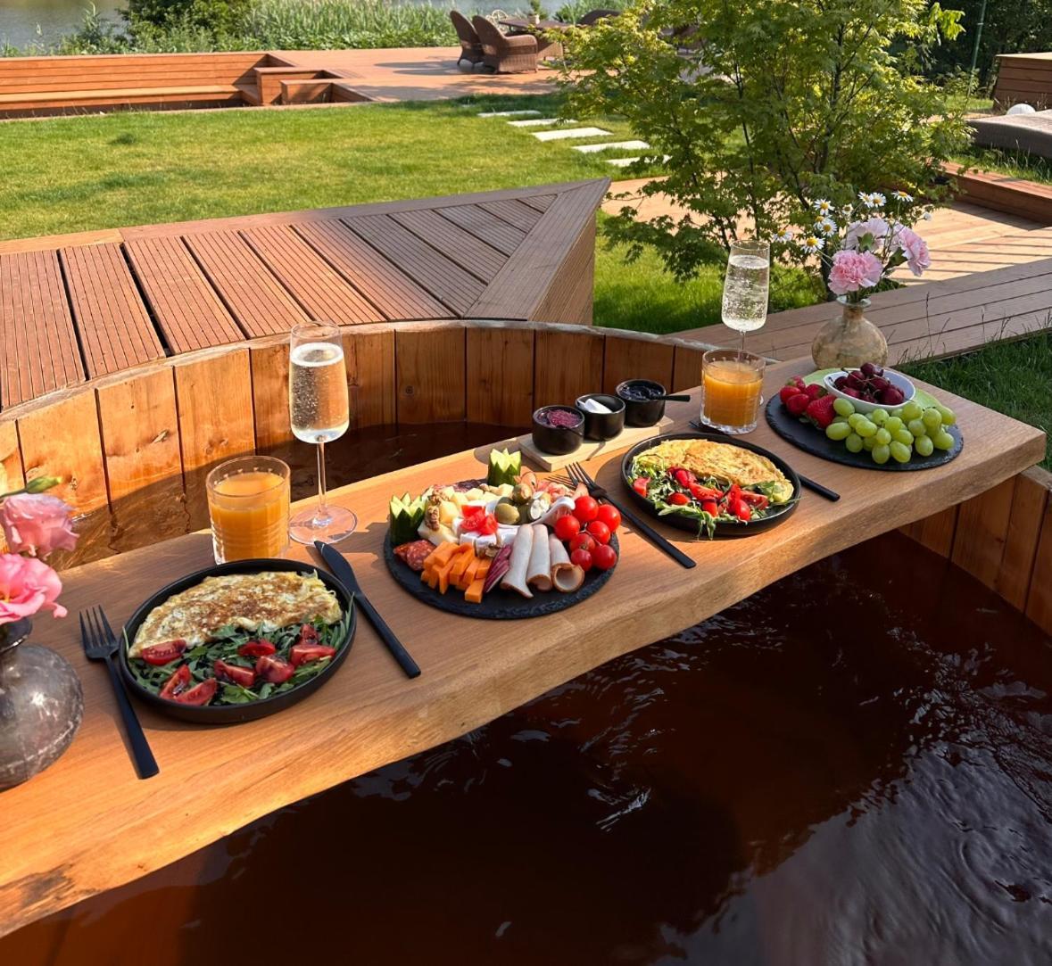 A-By The Lake - Private A Frame Villas Caciulati Buitenkant foto